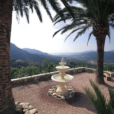 Des Roches Отель 3*