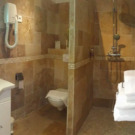 فندق Des Roches Sartène