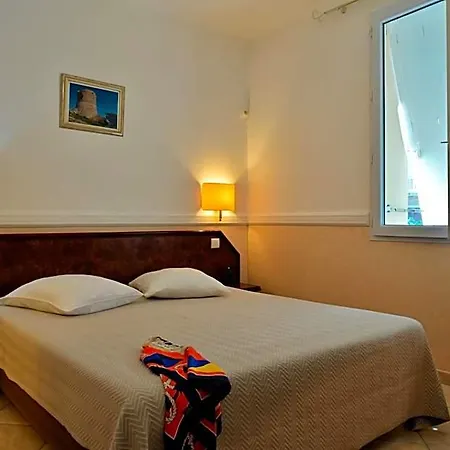 Hotel Des Roches 3*