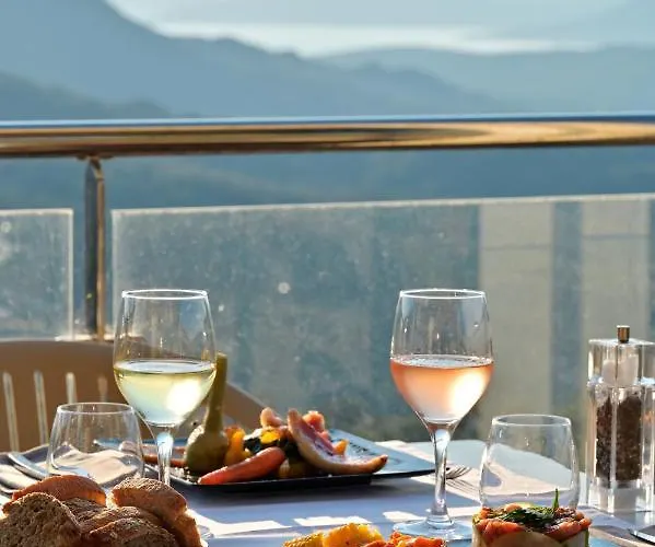 Hotel Des Roches Sartène